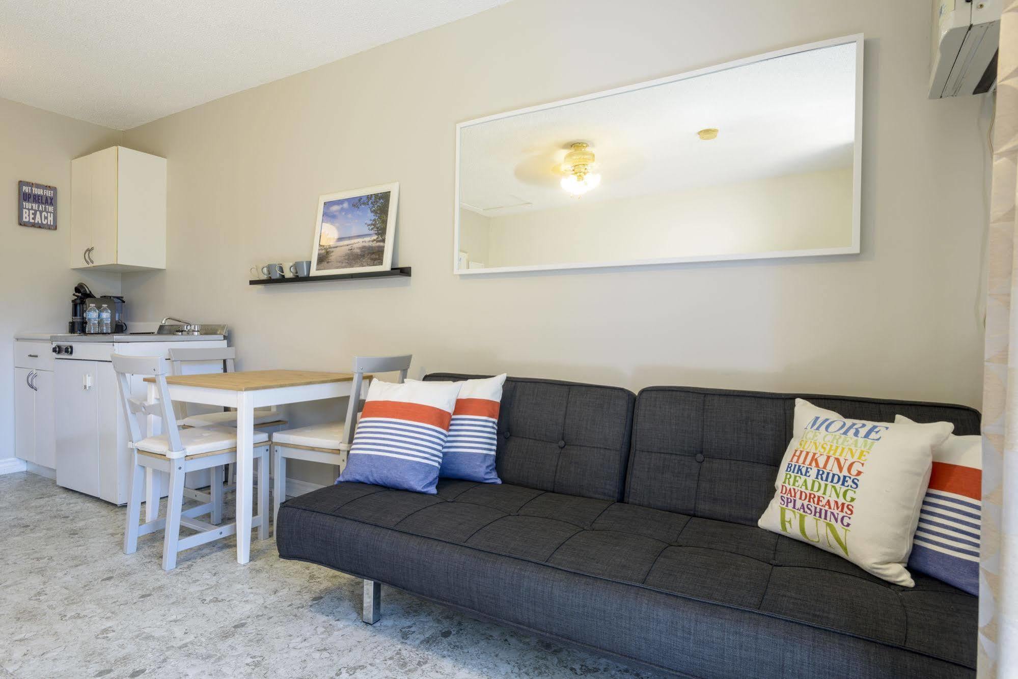 Hollywood Cottages วาซากาบีช ภายนอก รูปภาพ